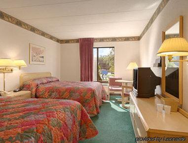Travelodge เวสต์สปริงฟิลด์ ภายนอก รูปภาพ